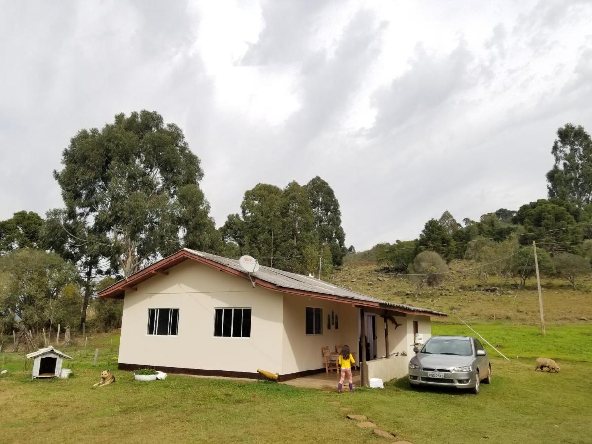 Casa de Campo Passo do Tatu - B&B Urupema