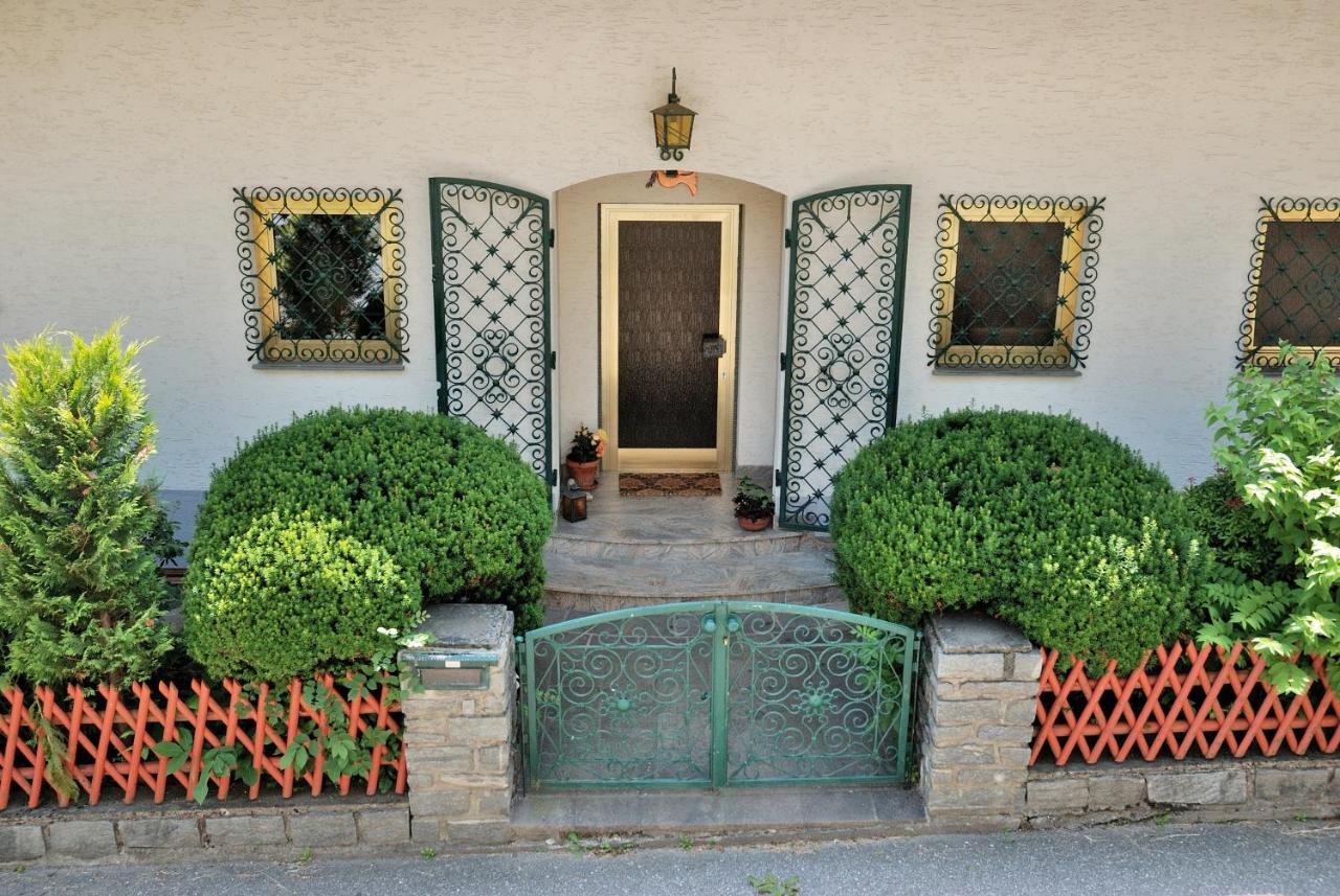 Landhaus Tangern - Bed and Breakfast