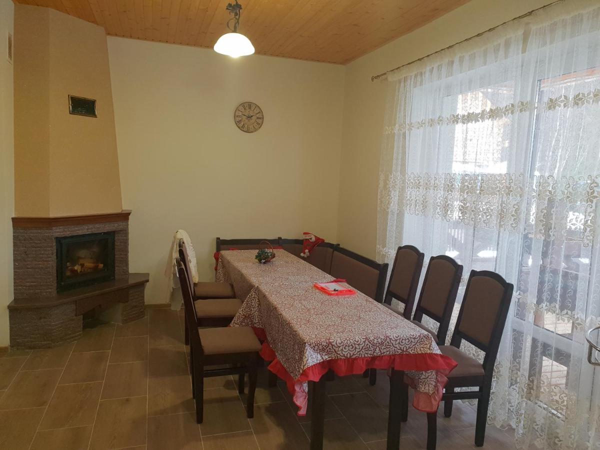 VILLA PARAISO - Bed and Breakfast Skhidnytsya