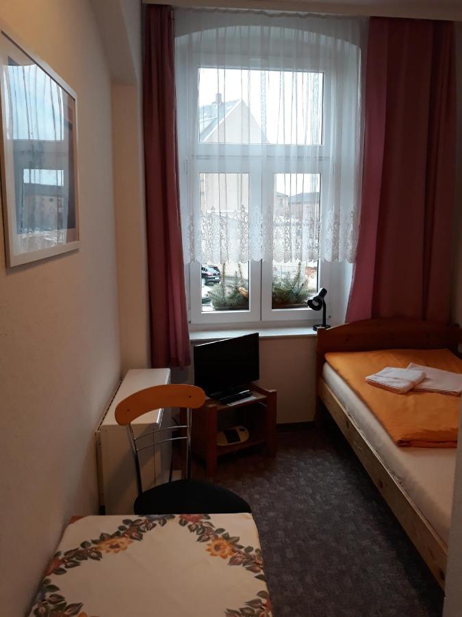 Budget Single Room
