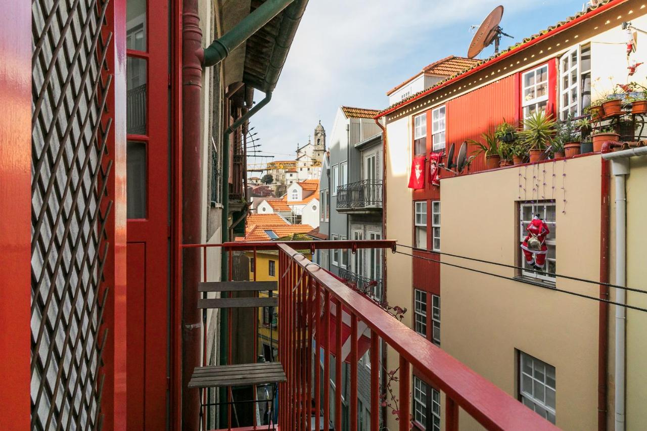 Porto Insight Apartments- with balcony - B&B Oporto