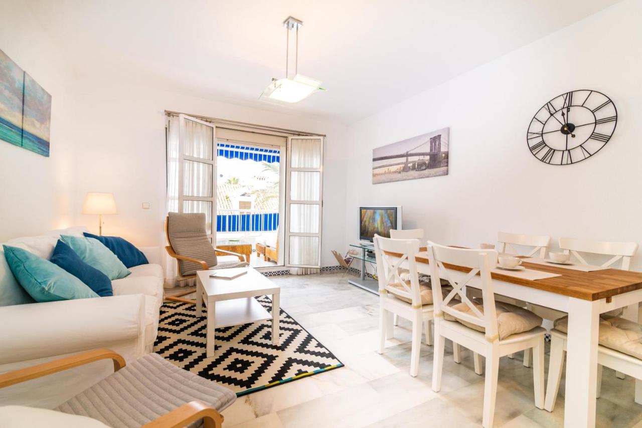 B&B Fuengirola - Well-located 3BDR Apartment in Fuengirola - Bed and Breakfast Fuengirola