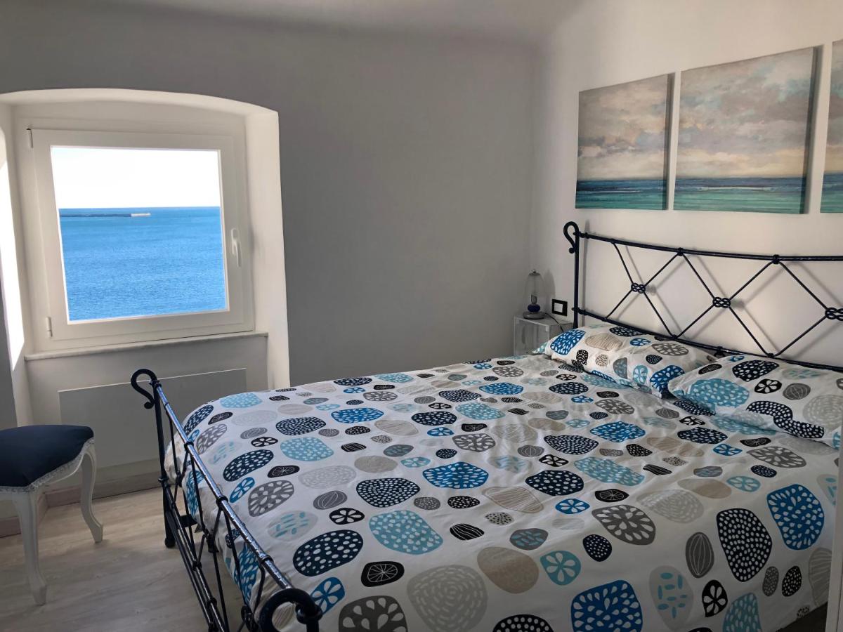 B&B Genoa - La Casetta di Dory sul Mare - Bed and Breakfast Genoa