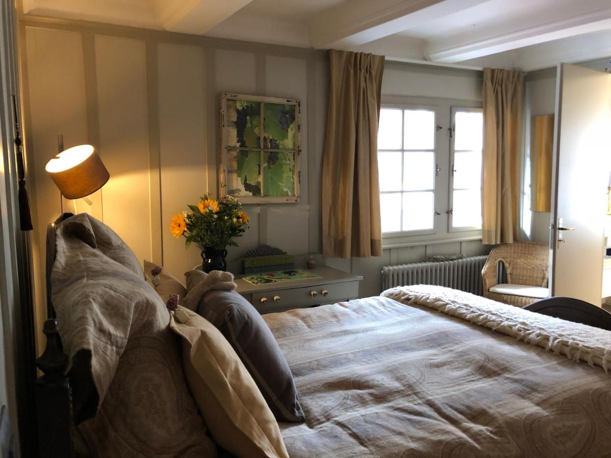 B&B Zurich - Good4Yew BnB - Bed and Breakfast Zurich