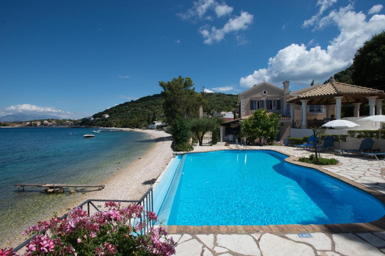 Imerolia Beach Villa Kassiopi Corfu - Chambres d’hôtes
