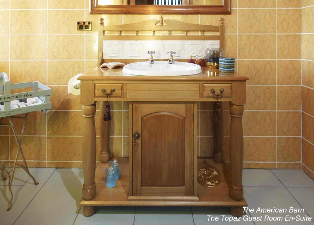 Superior Double or Twin Suite - Topaz