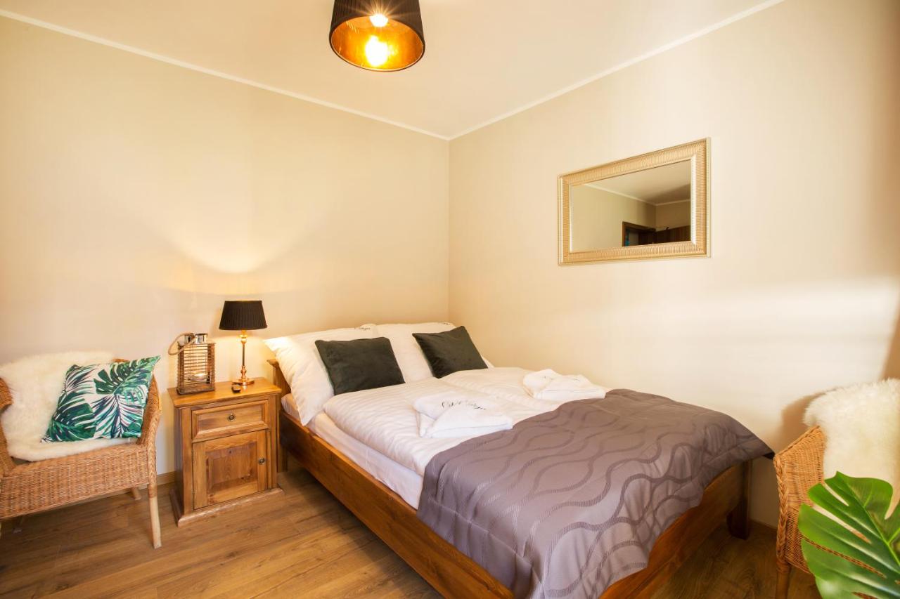 Doppelzimmer mit Balkon