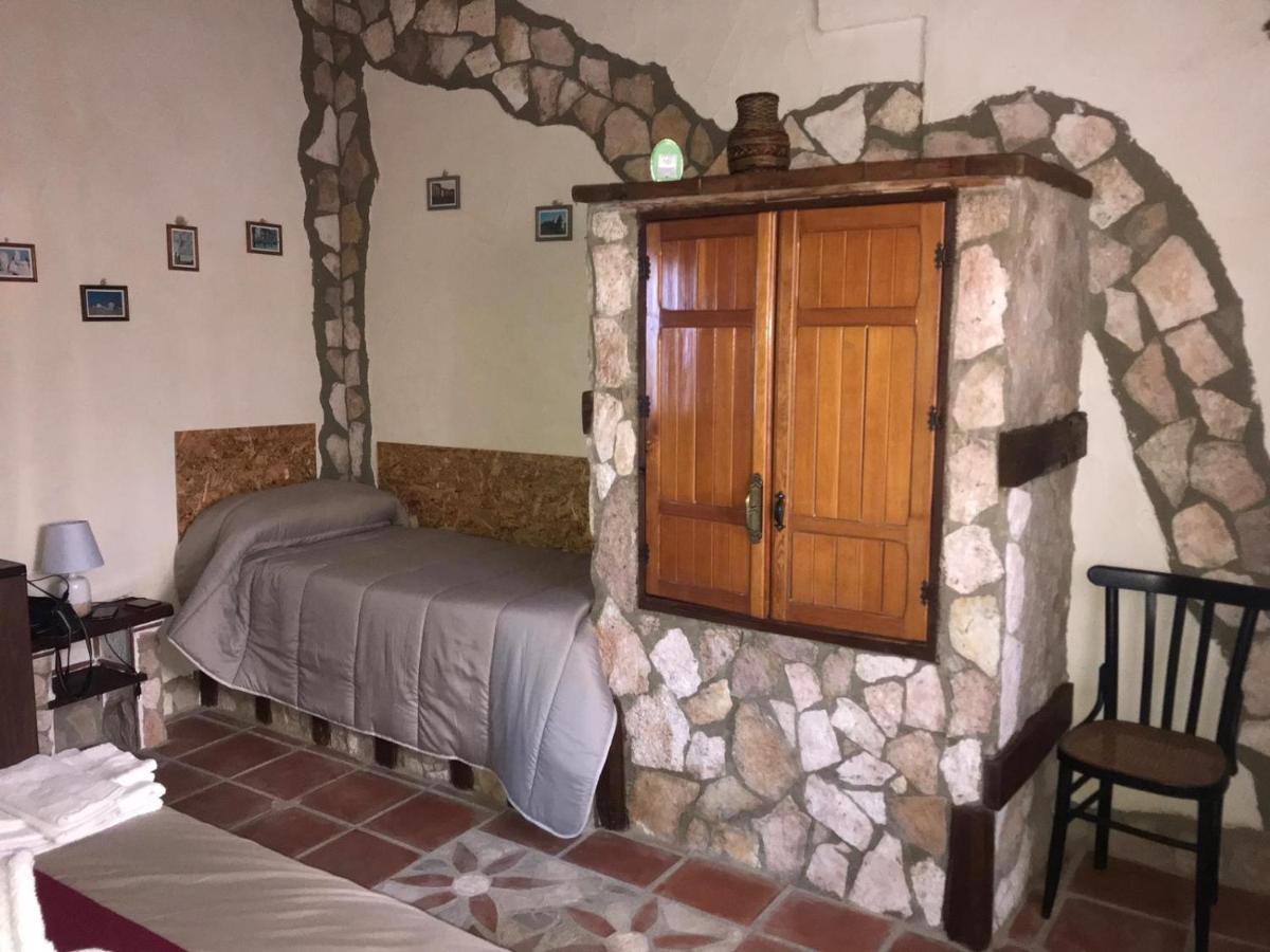 Chambre Triple avec Salle de Bains Privative