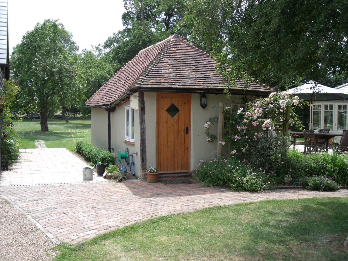 B&B Headcorn - Wilderness B&B 3 Self Contained Rooms Nr Sissinghurst - Bed and Breakfast Headcorn