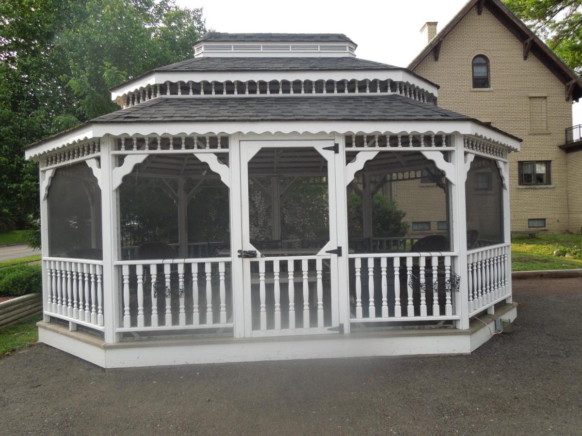 Seneca Clipper Inn - B&B