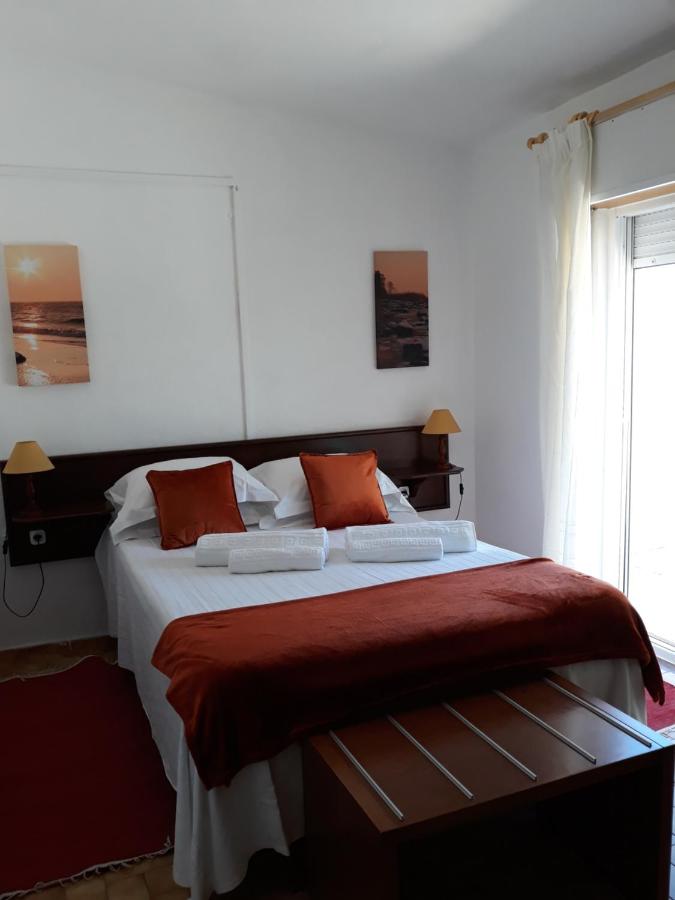 Tweepersoonskamer met Balkon en Uitzicht op Zee