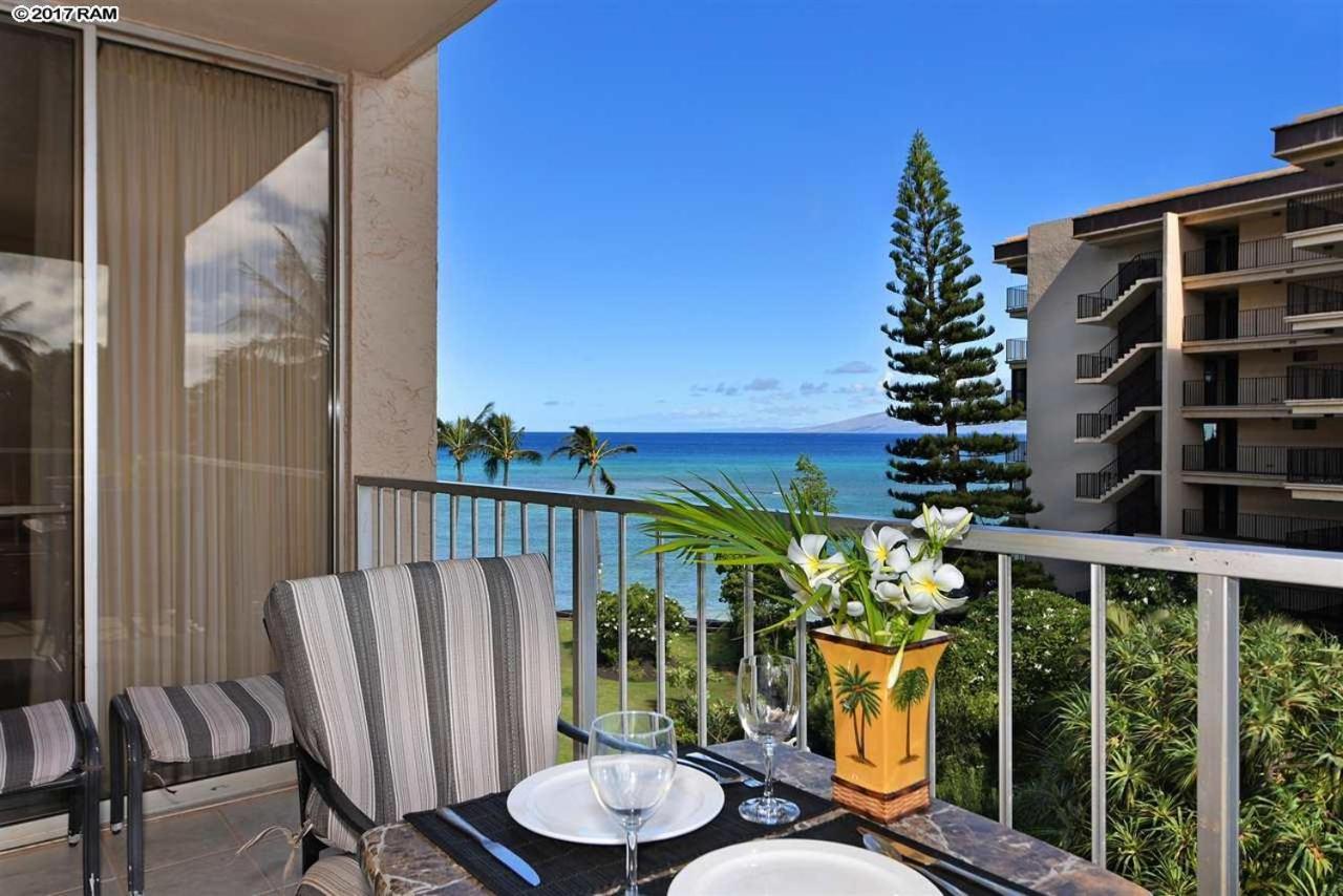 B&B Kahana - Deluxe Oceanview Maui Studio..New & Updated - Bed and Breakfast Kahana