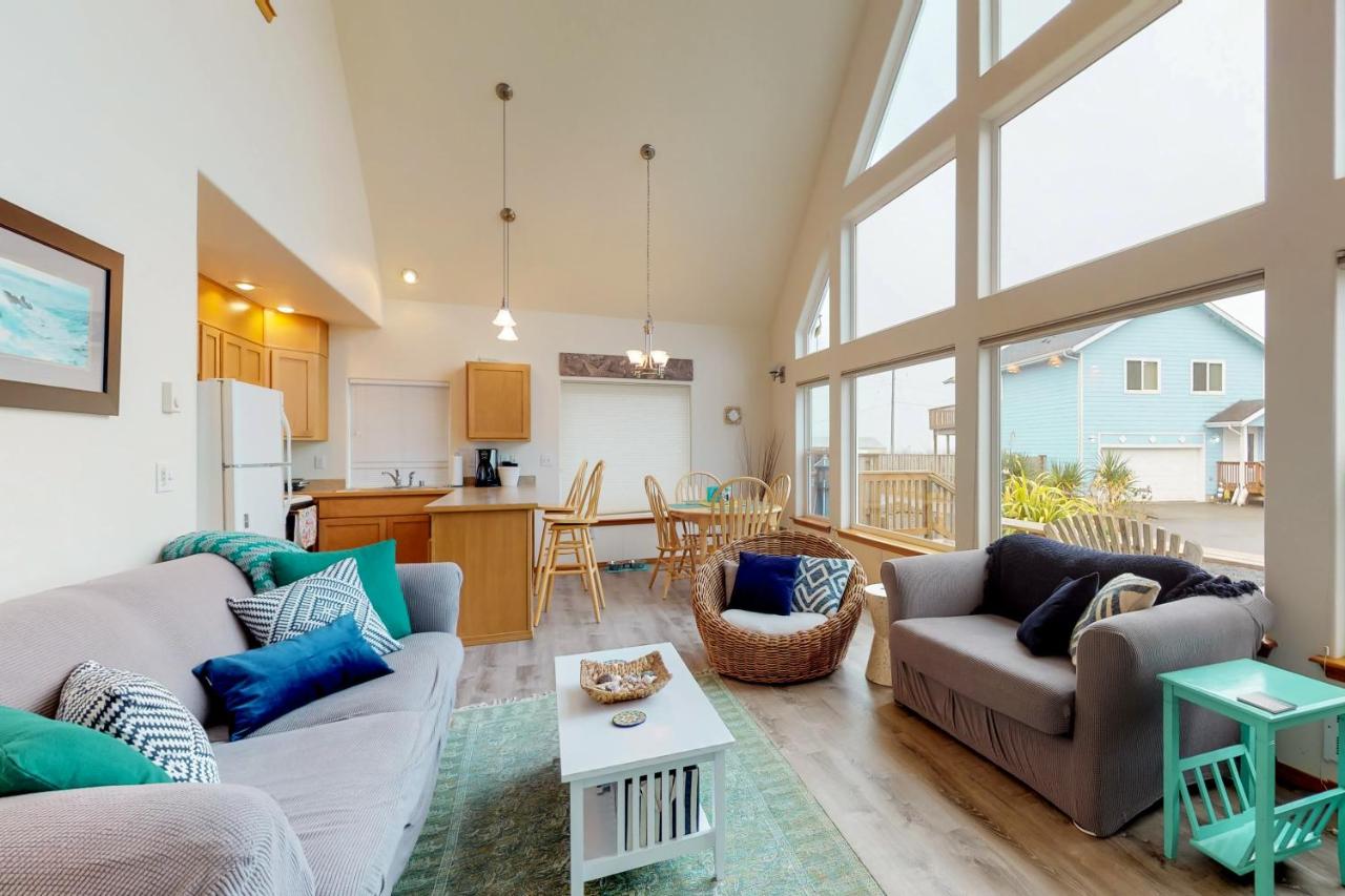 Blue Wave Cottage - B&B