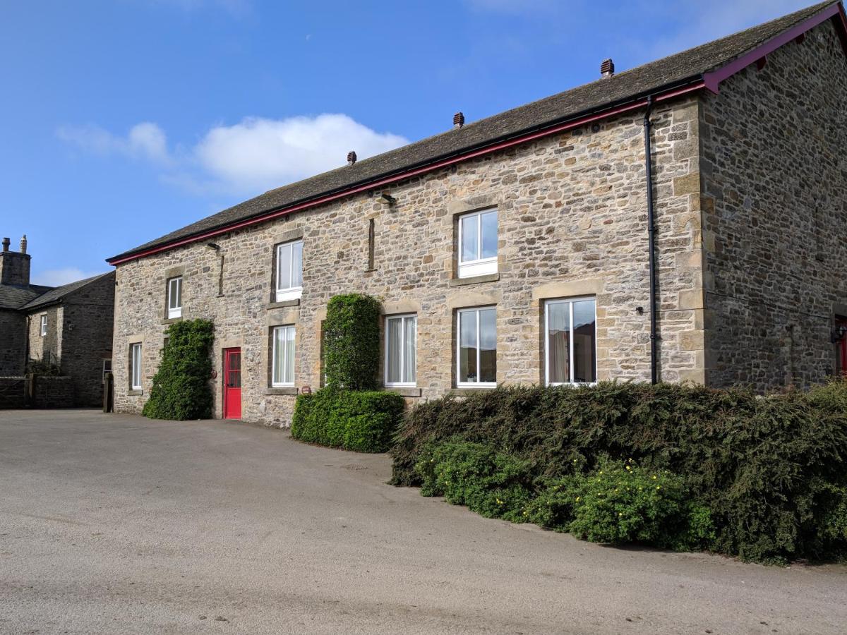 Mellwaters Barn Cottages - Bed and Breakfast