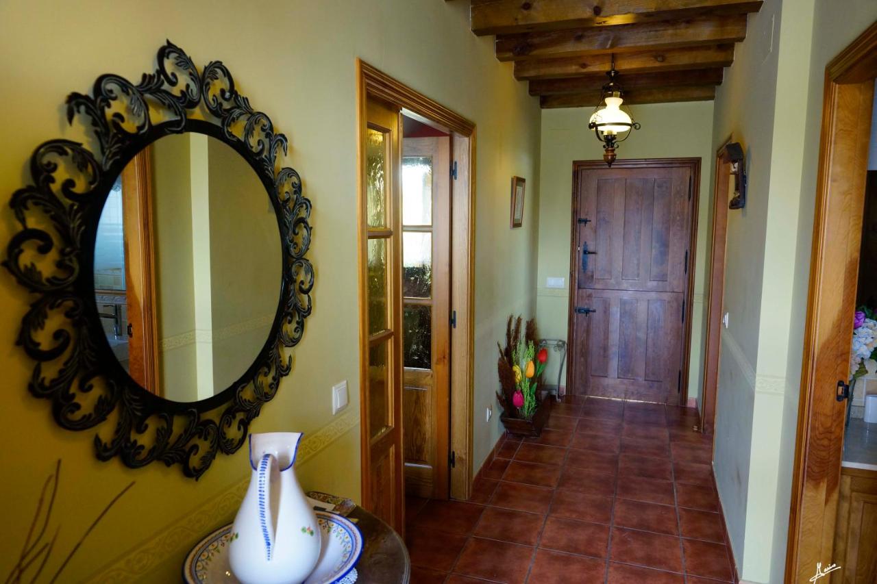 CASA RURAL LA FINCA DEL POZO a 1 hora de Madrid - B&B Segovia