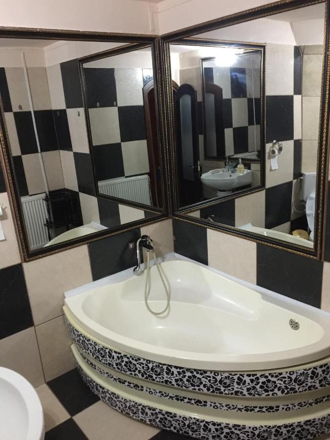 Double Room with Private External Bathroom