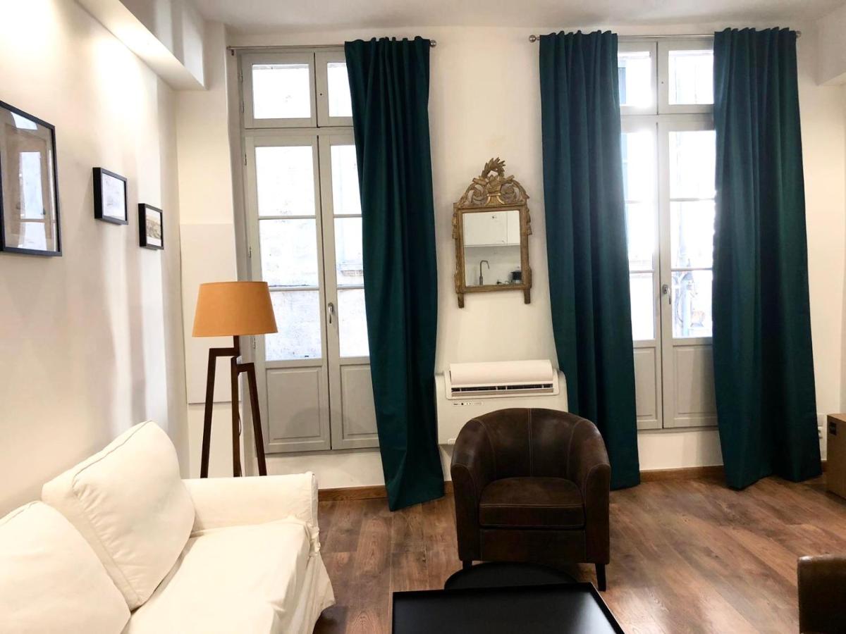 B&B Montpellier - Le musée Fabre, appart de Charme, parking gratuit - Bed and Breakfast Montpellier