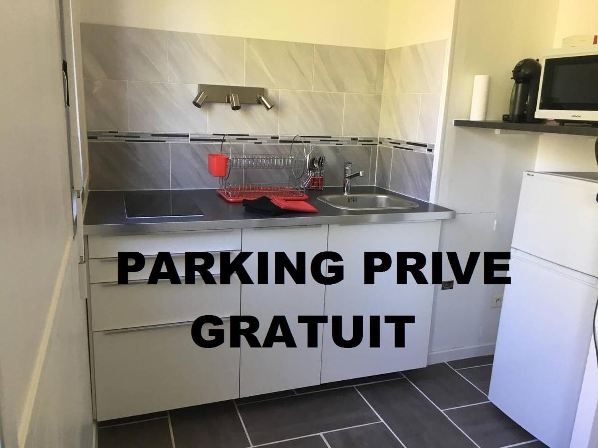 B&B Villeurbanne - Studio Richelieu 1 et son parking privé - Bed and Breakfast Villeurbanne