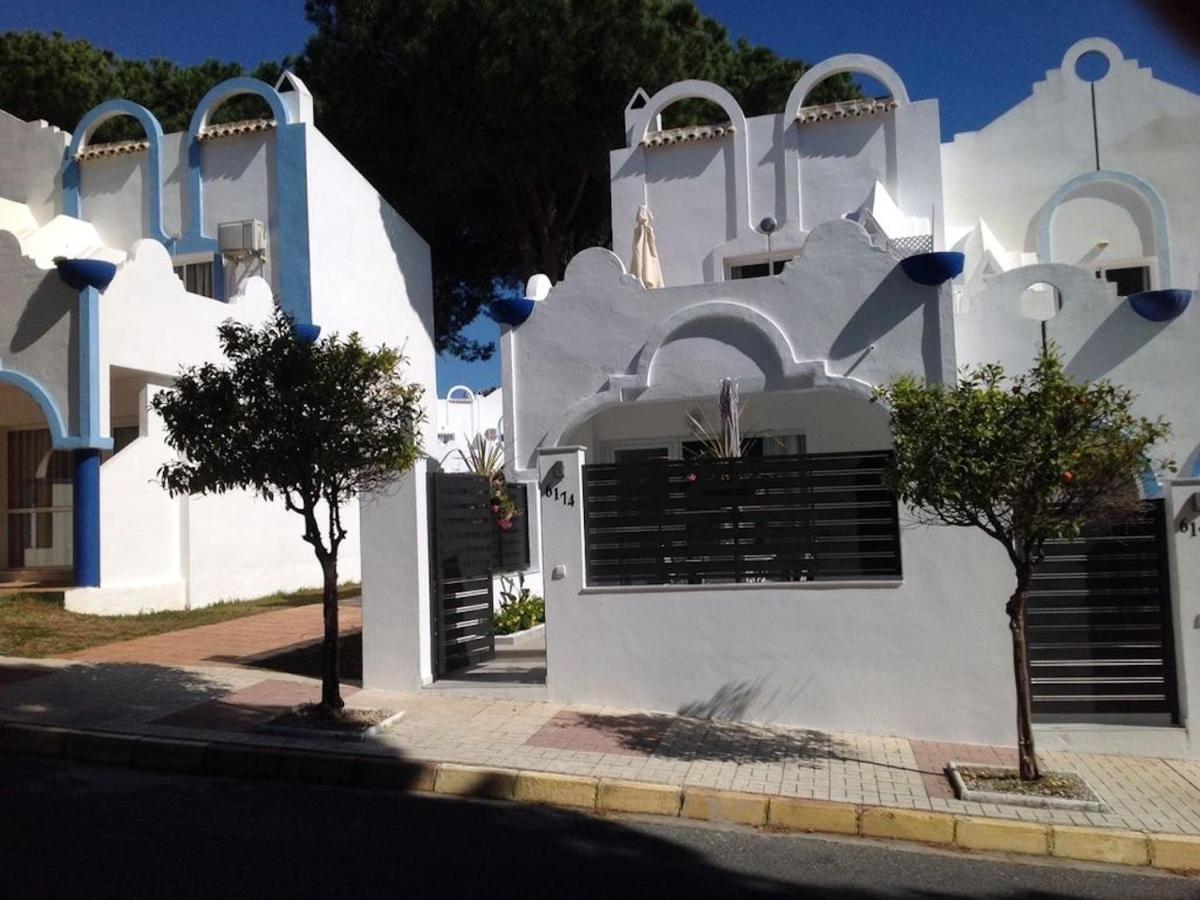 Casa Soleada - Beautiful Villa, Best Corner by Pools, Resort Facilities,Full Kitchen, 3 Terraces, Internet - Chambres d'hôtes Marbella