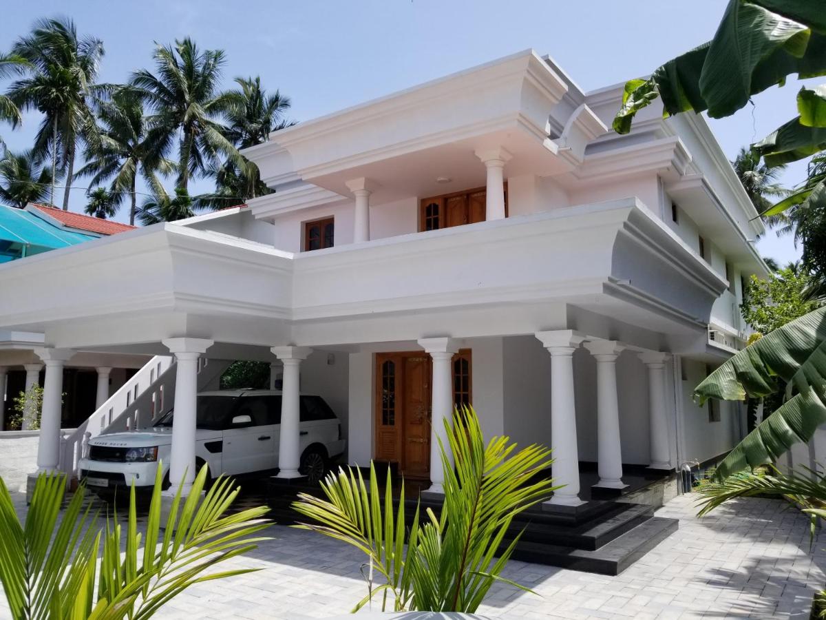 B&B Guruvāyūr - Luxury Villas of Guruvayur - Bed and Breakfast Guruvāyūr
