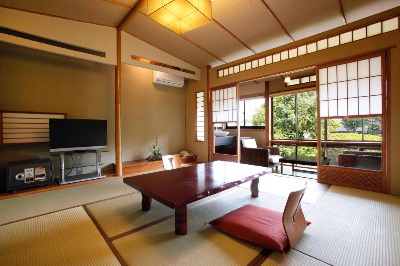 Japanese-Style Triple Room