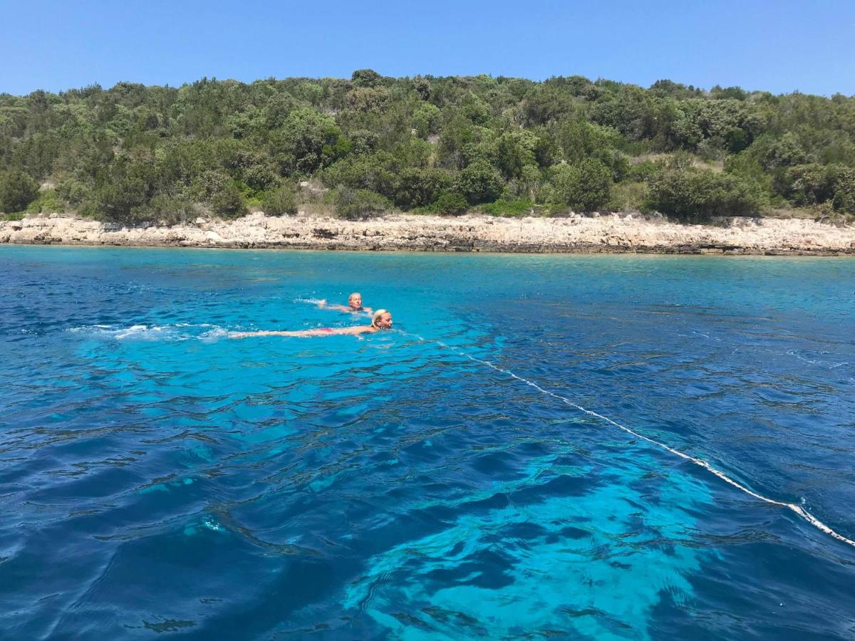 Blue sea blue sky - B&B