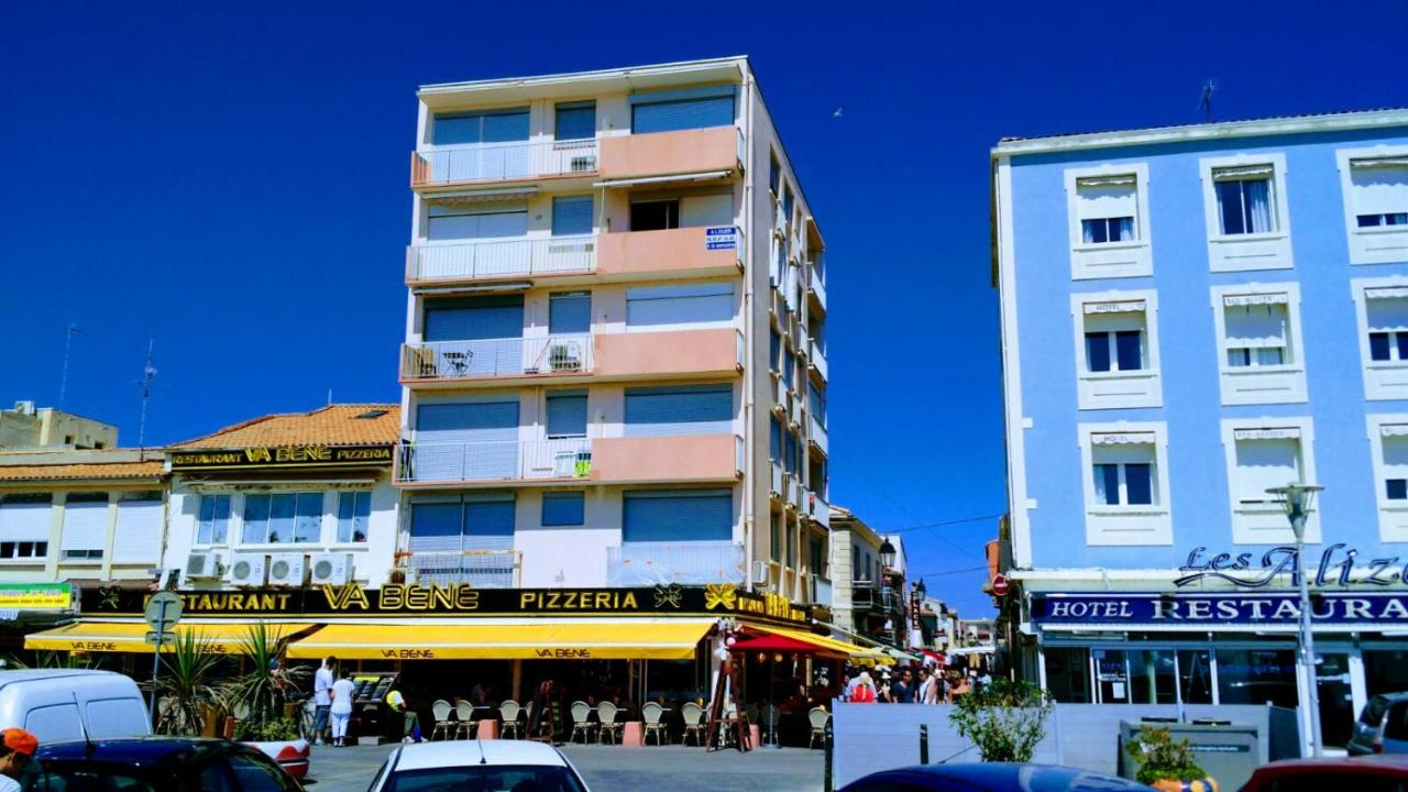 Le Saint Roch - belle vue mer en plein centre ville - B&B