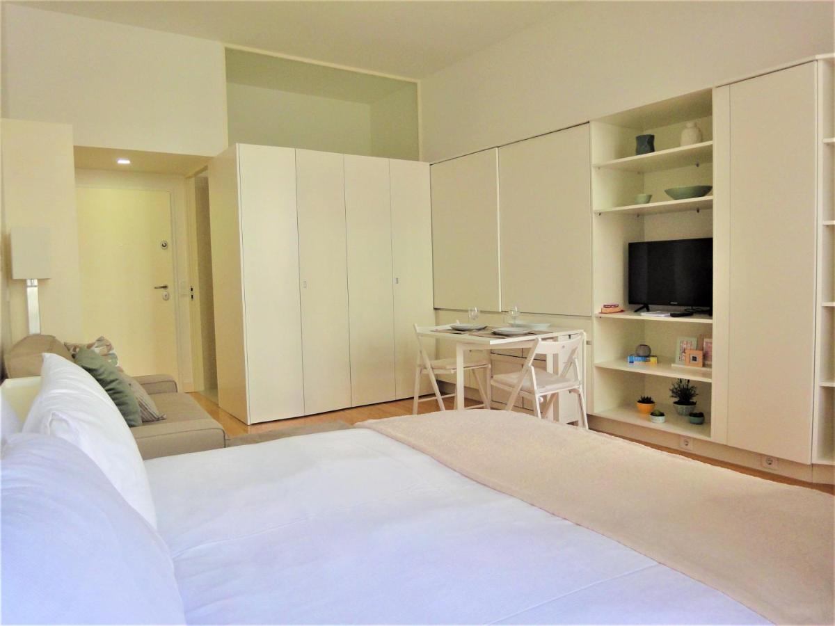 Studio with Balcony