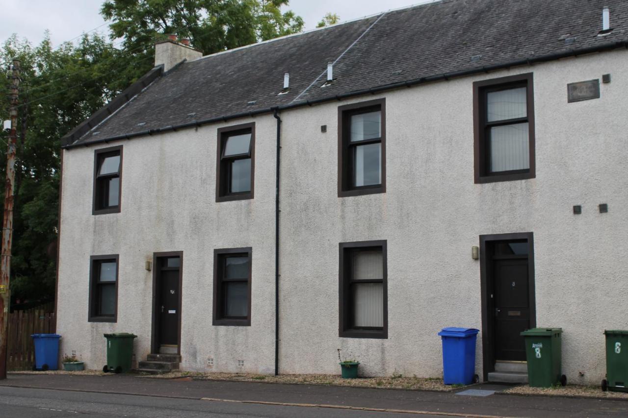 Welltrees Apartments 8 Dailly Road - Bed and Breakfast