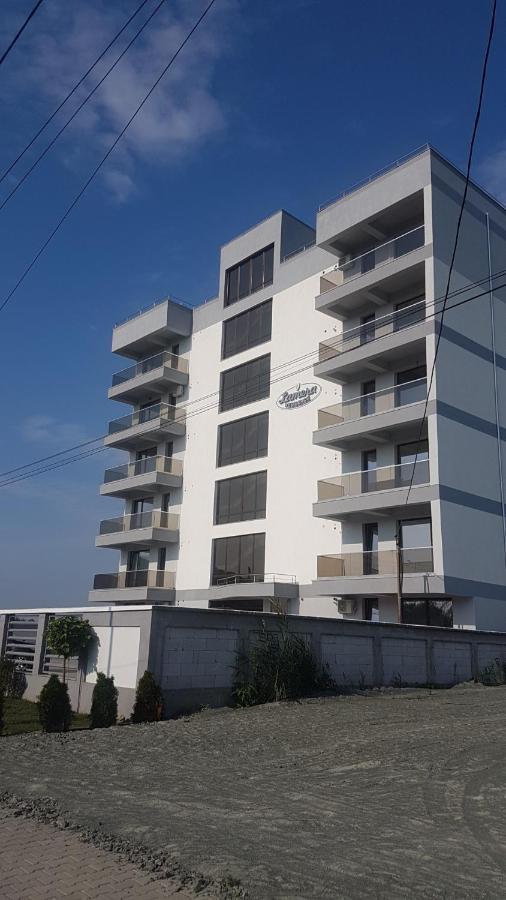 Lamera Residence Mamaia Apartments - Bed and Breakfast