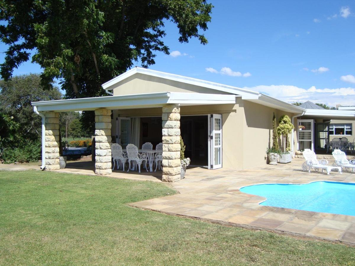 B&B Aliwal North - Orangia Game Lodge - Bed and Breakfast Aliwal North