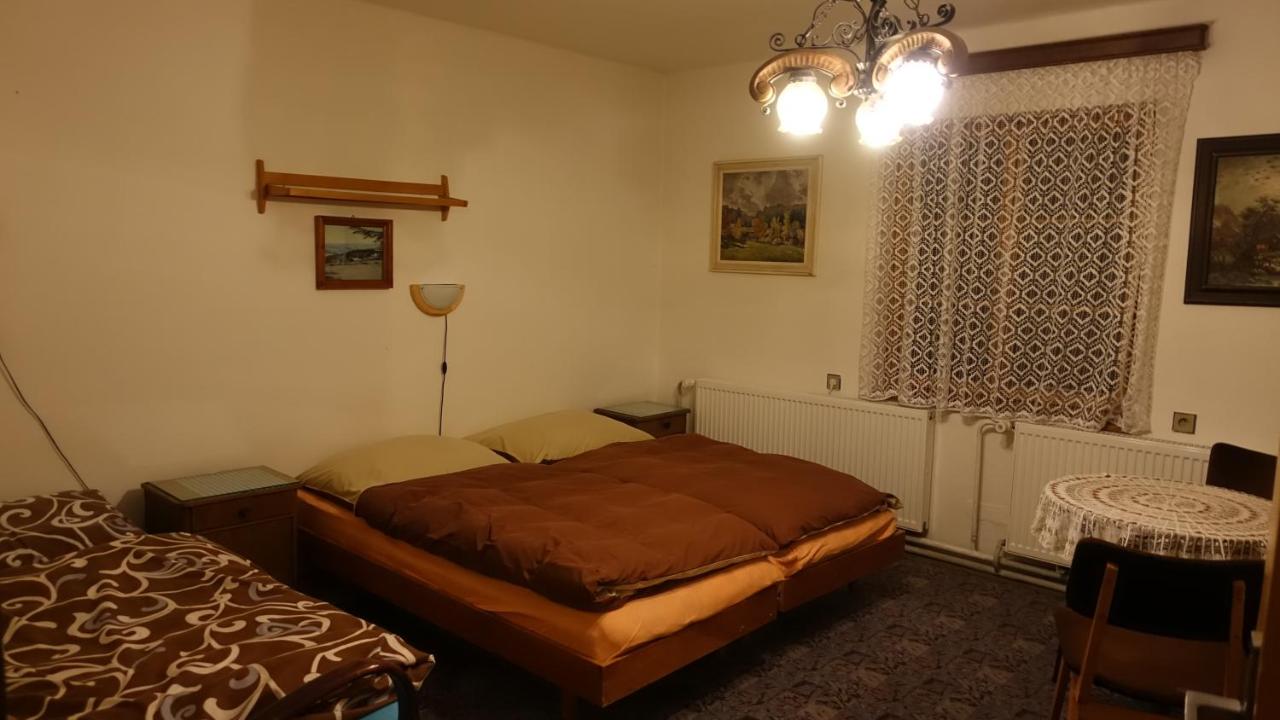 Camera Tripla con Vista