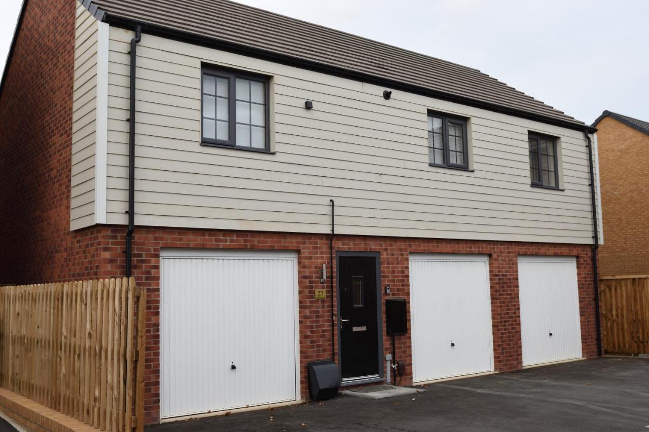 StayNEC Coach House Birmingham - For Company, Contractor & Leisure Stays - NEC, HS2, JLR, Airport - Ferienwohnung