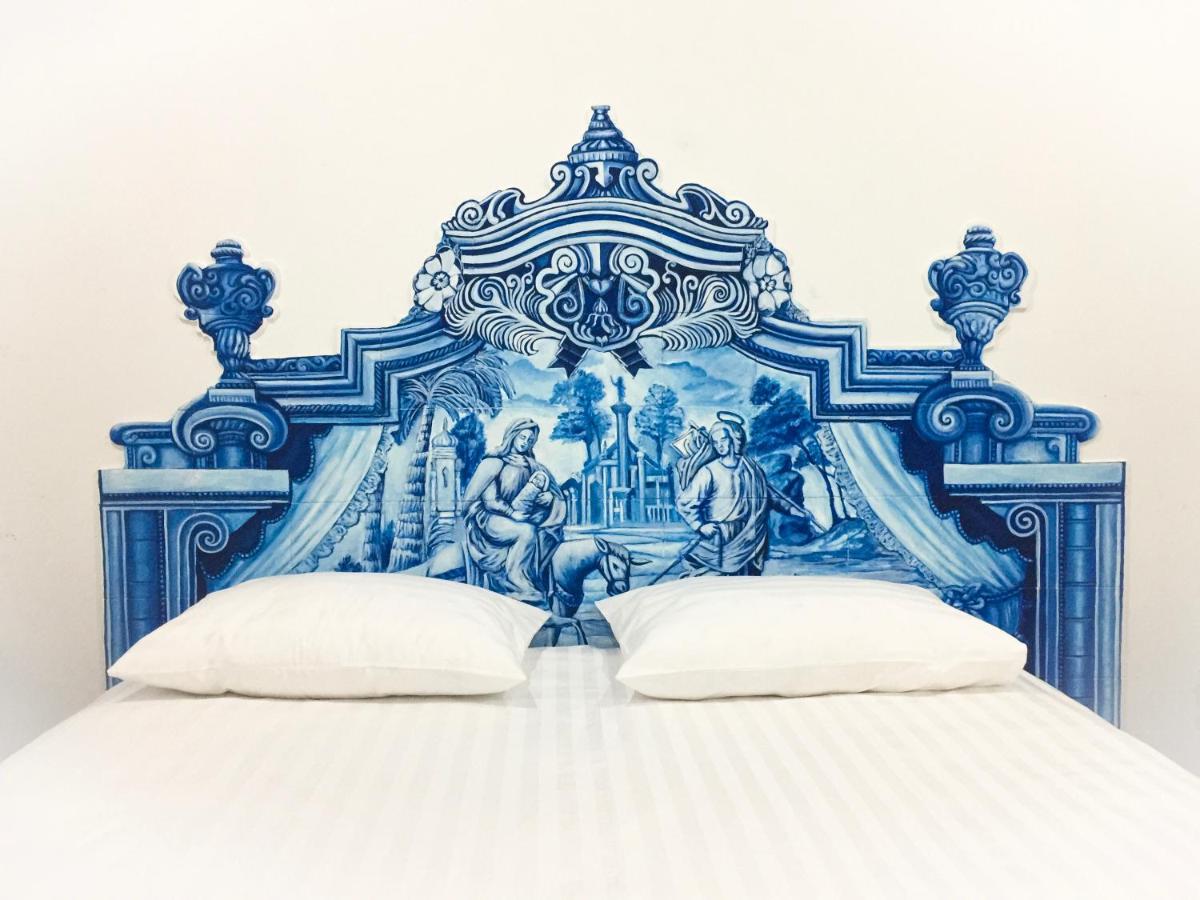 Zimmer mit Kingsize-Bett