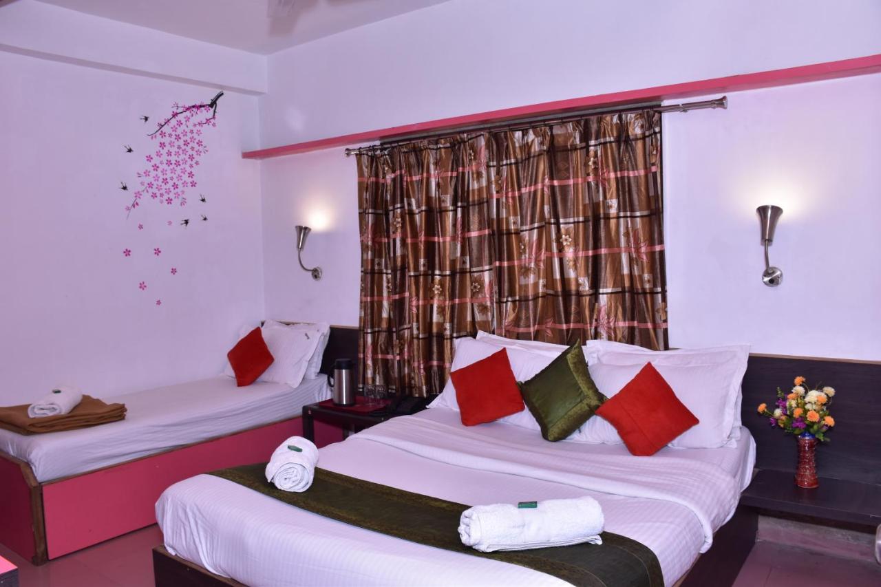 B&B Mahabaleshwar - Rahi Hotel - Bed and Breakfast Mahabaleshwar