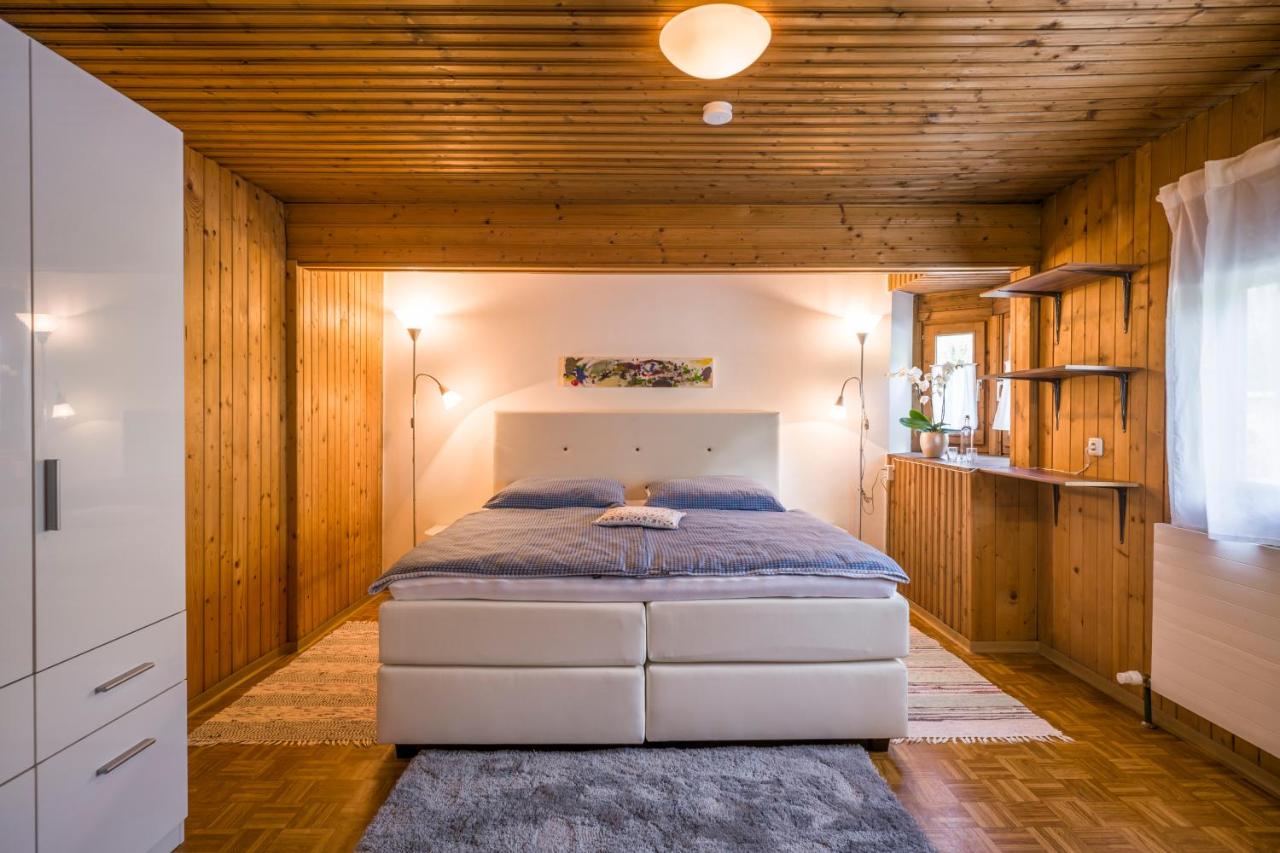 Double Room with Shared Bathroom