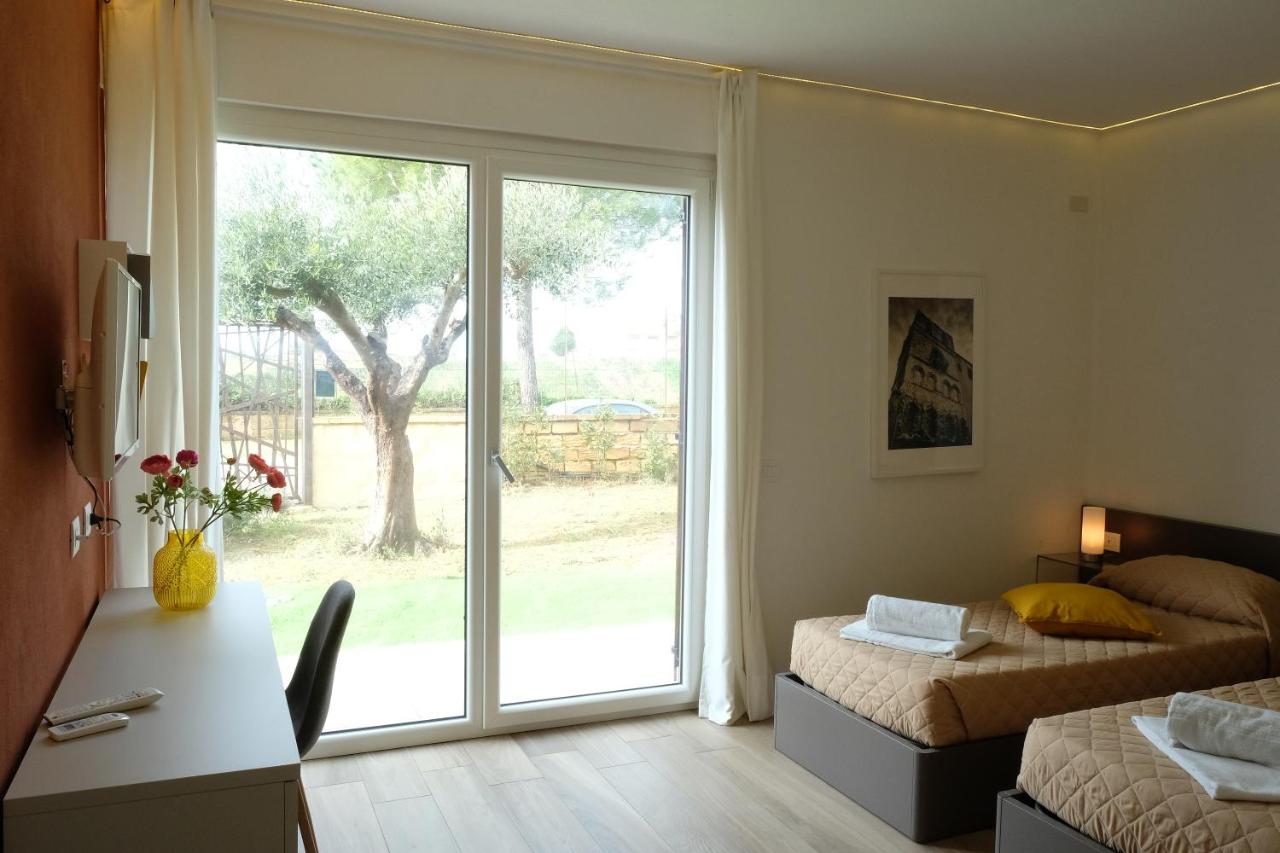 Triple Room with Garden View