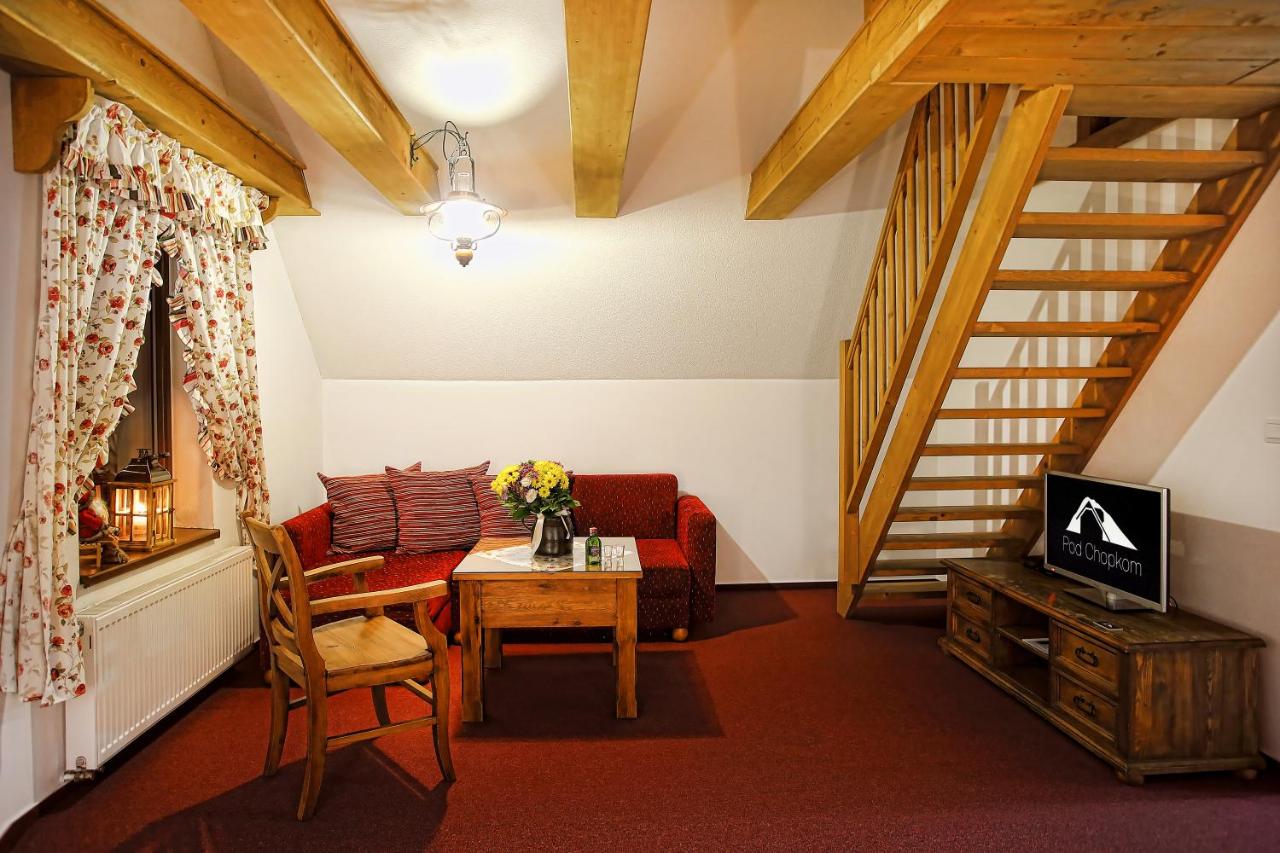 Duplex Studio with Balcony (2 adults + 2 children)