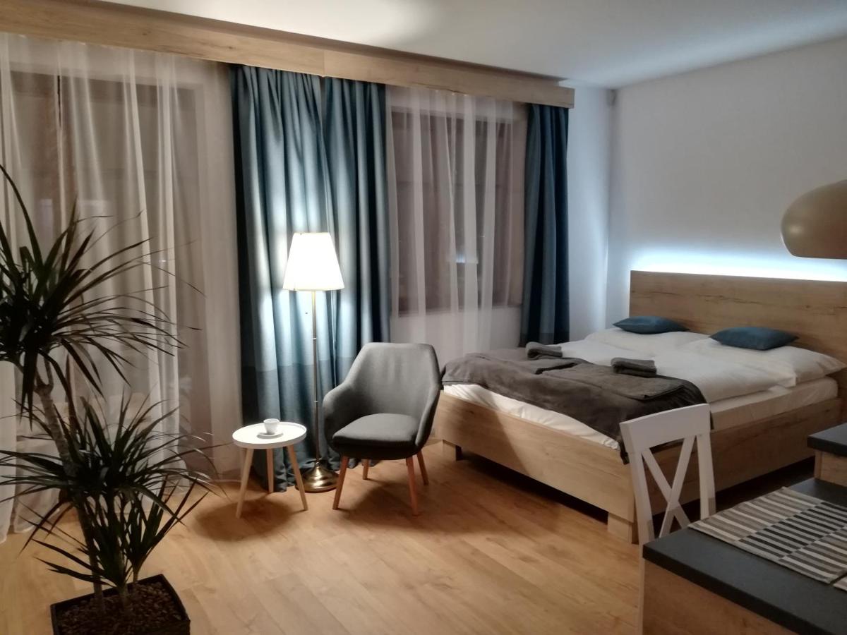 B&B Rožnov pod Radhoštěm - Apartmány U Holubů - Bed and Breakfast Rožnov pod Radhoštěm