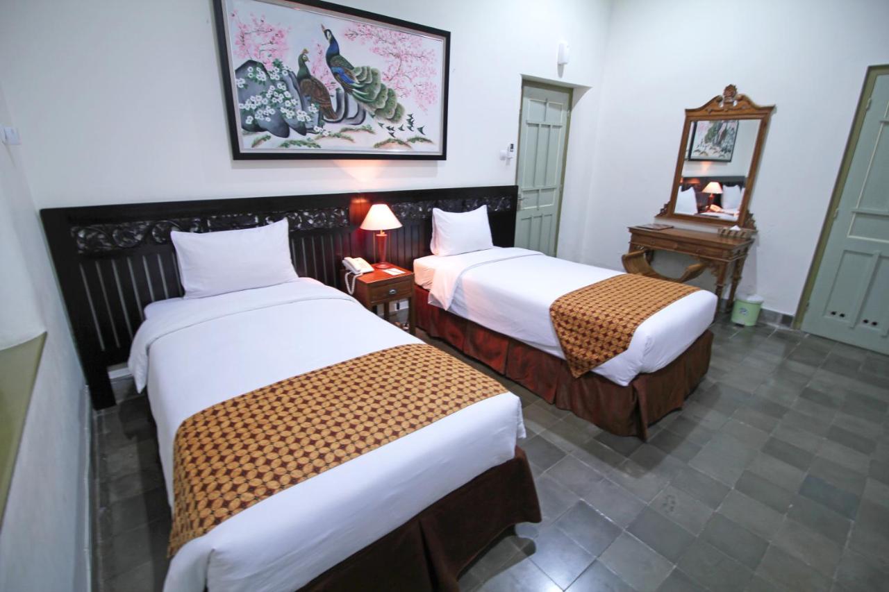 Deluxe Double or Twin Room