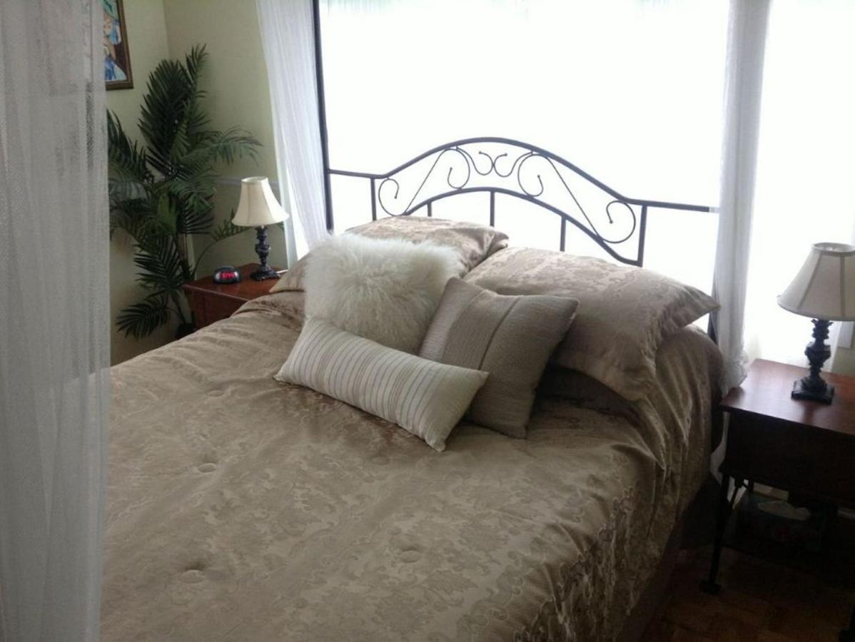 Habitación con cama grande 