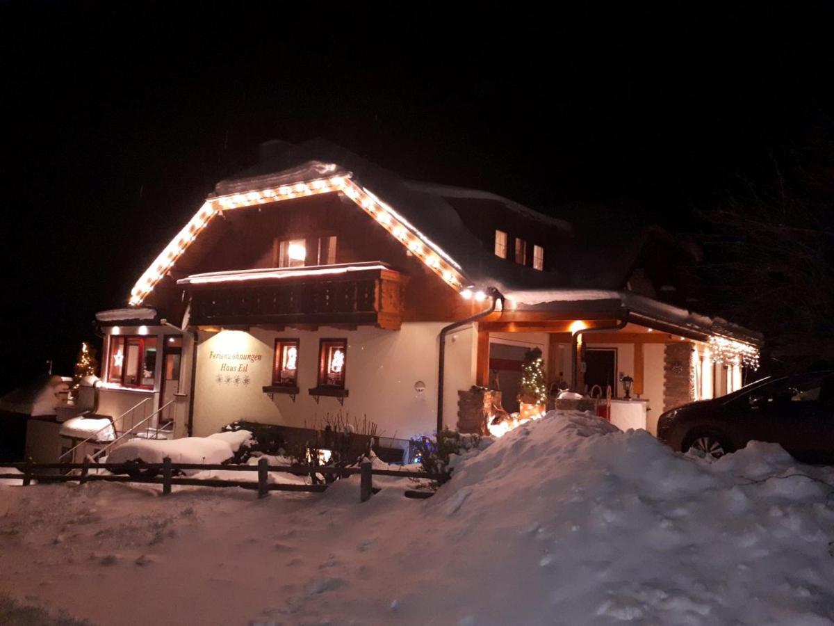 Lungau Apartment - Ferienwohnung Haus Esl - B&B Hintergöriach