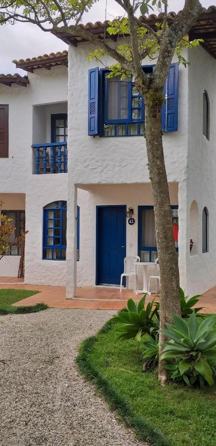 CONDOMÍNIO HOTEL RESORT PRAIAS BRANCAS SC. - Bed and Breakfast