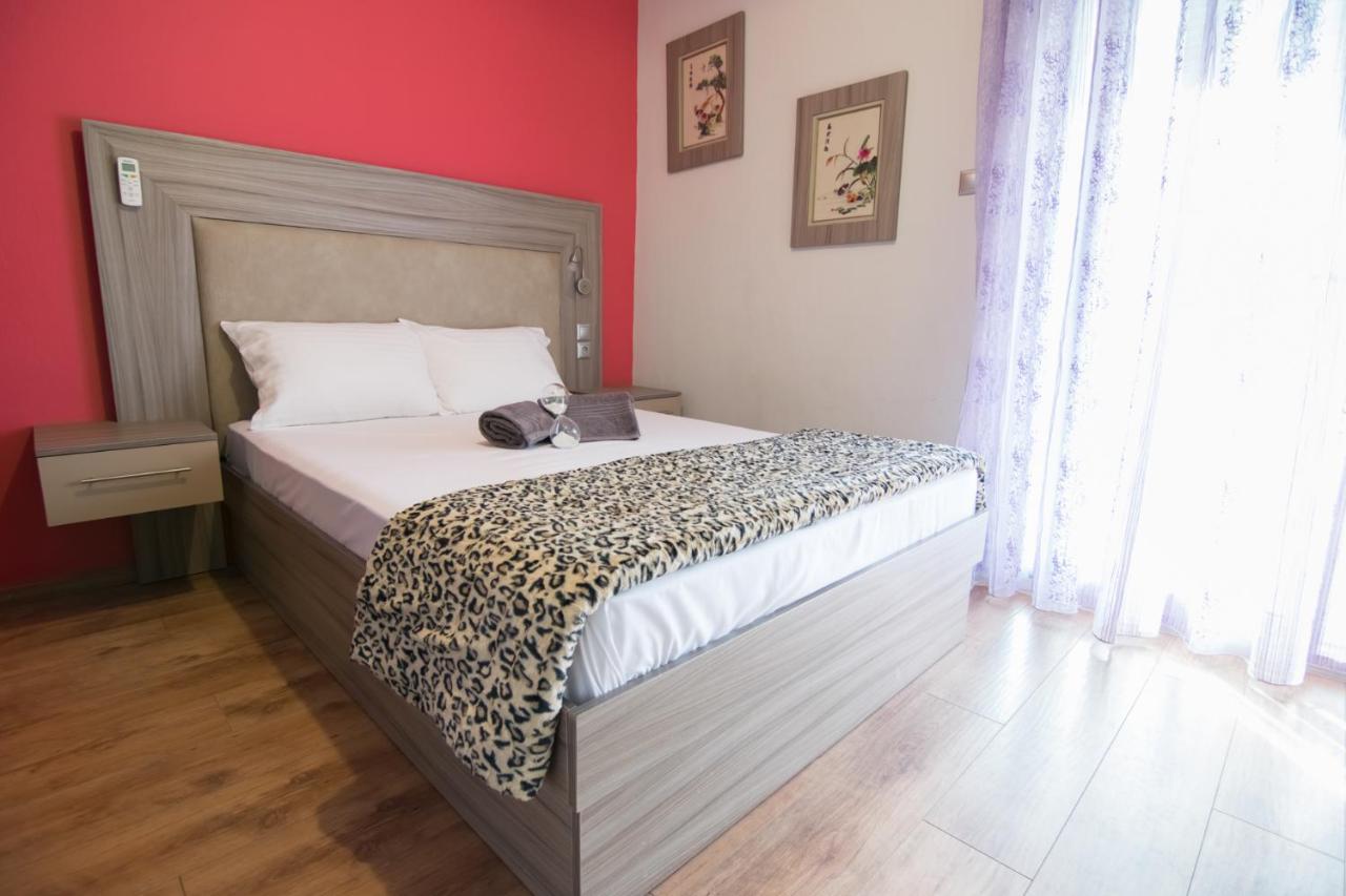 B&B Nea Potidaia - Avra Comfort Rooms - Family - Bed and Breakfast Nea Potidaia