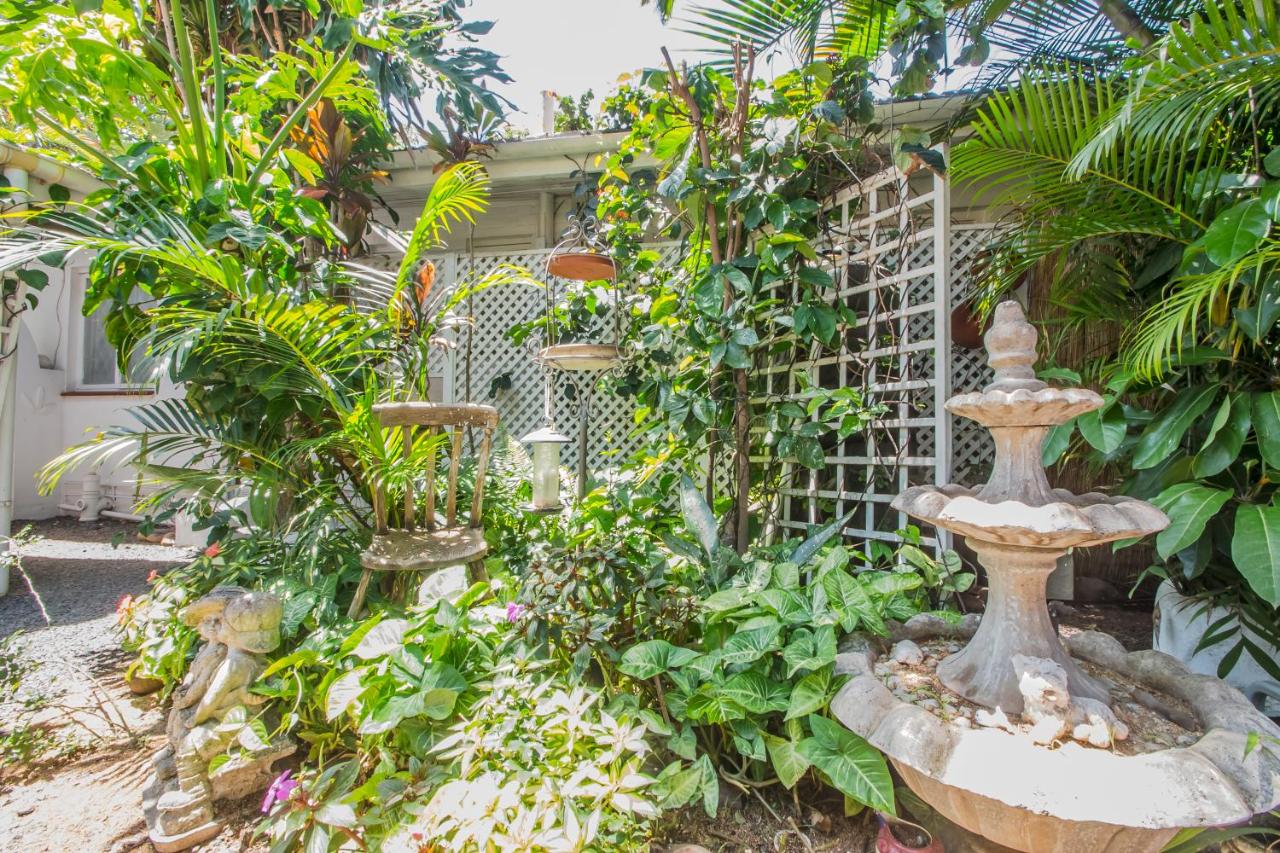 HoneyPot Guest house - B&B Durban