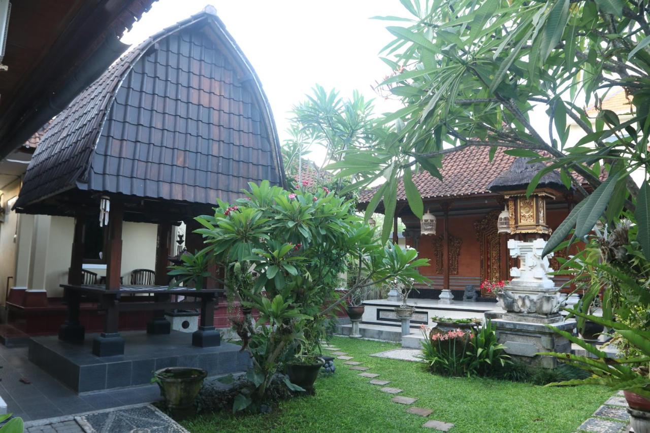 B&B Kelurahan Sanur - Sekar Waru Homestay - Bed and Breakfast Kelurahan Sanur