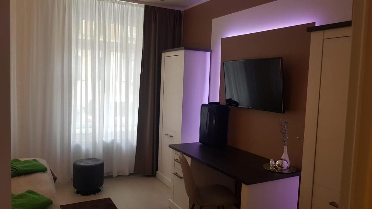 Double Room with Shared Bathroom