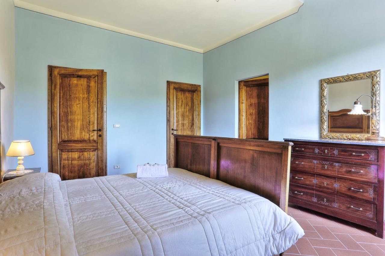 Appartamento con 3 Camere da Letto e 2 Bagni