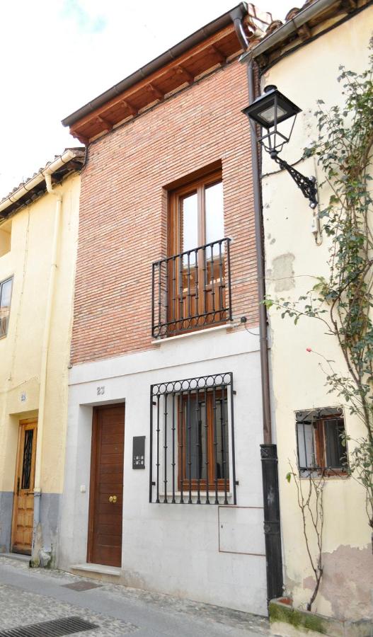 CASA JOTA - Bed and Breakfast
