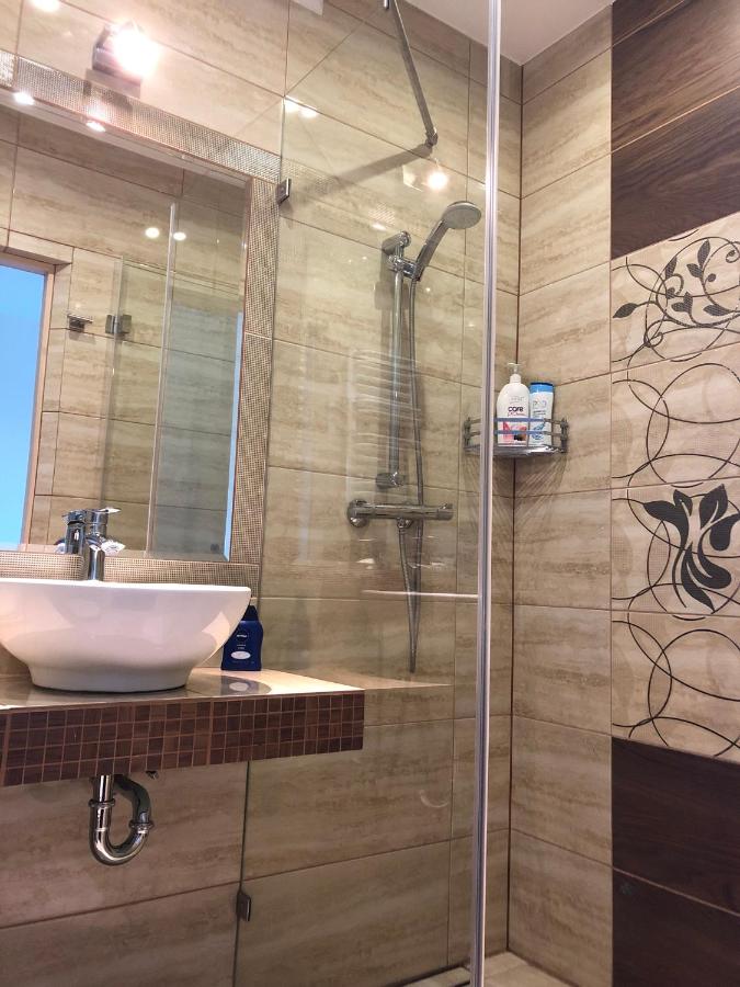 Camera Singola con Bagno Privato